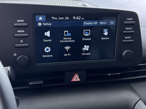 Used 2025 Hyundai Elantra Sport image 26