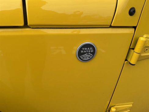 Used 2015 Jeep Wrangler Rubicon w/ Dual Top Group image 11