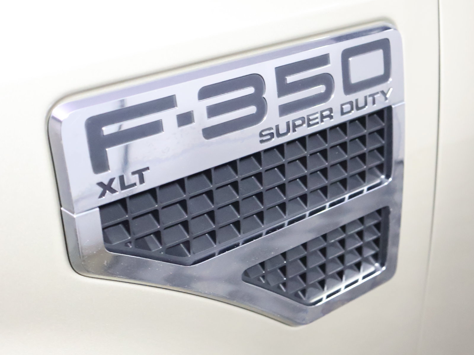 Used 2008 Ford F350 4x4 SuperCab Super Duty image 23