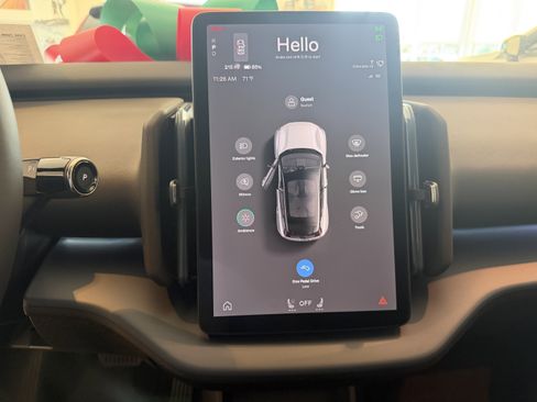 New 2026 Volvo EX30 Cross Country Ultra image 18