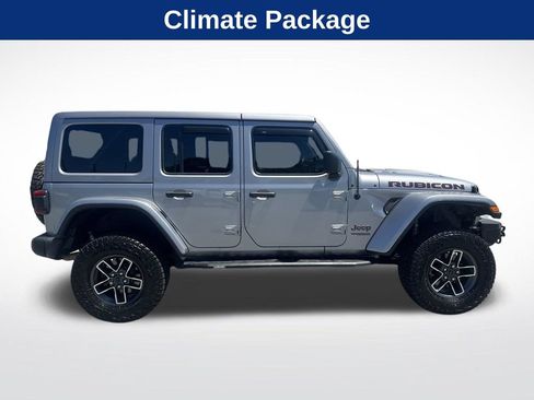 Used 2018 Jeep Wrangler Unlimited Rubicon AWD/4WD image 6