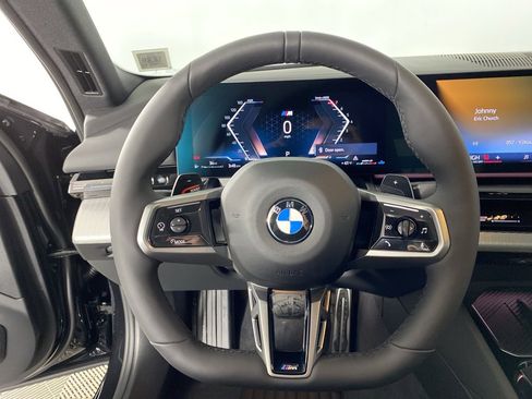 New 2026 BMW 530i xDrive w/ M Sport Package image 9