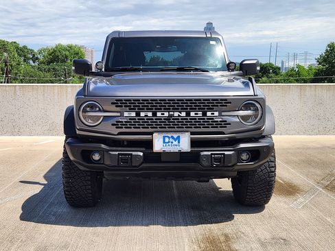 Used 2023 Ford Bronco Badlands AWD/4WD image 2