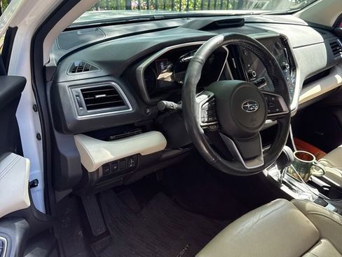 Used 2023 Subaru Ascent Limited w/ Technology Package AWD/4WD image 4