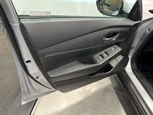 Certified 2023 Honda Accord EX image 12