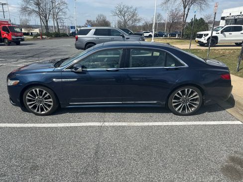 Used 2017 Lincoln Continental Reserve w/ Technology Package image 3