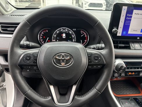 Used 2023 Toyota RAV4 Adventure w/ Convenience Package AWD/4WD image 15