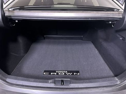 Used 2023 Toyota Crown XLE image 38