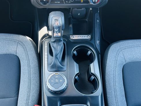 New 2025 Ford Bronco 4-Door image 16