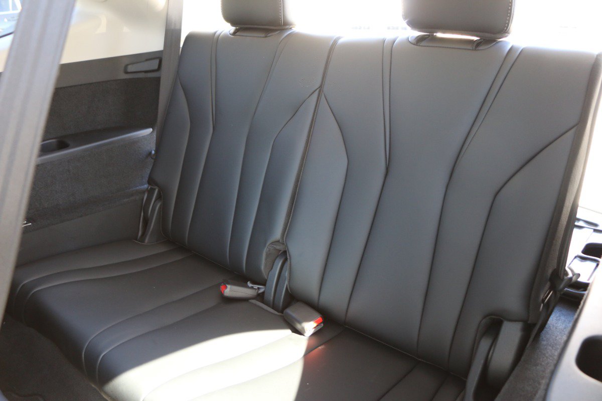 Used 2026 Acura MDX w/ Technology Package FWD image 35
