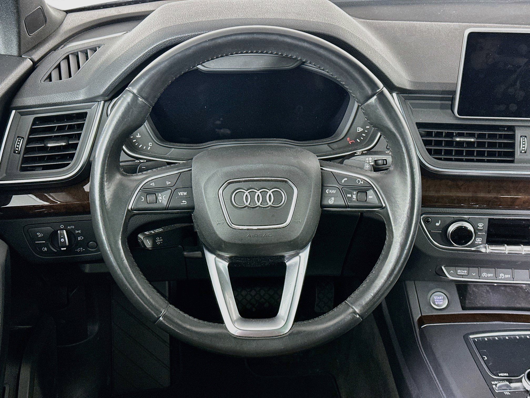 Used 2018 Audi Q5 2.0T Premium Plus w/ Premium Plus Package AWD/4WD image 18