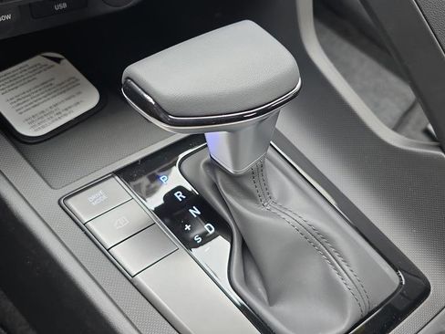 New 2026 Hyundai Elantra Sport FWD image 15