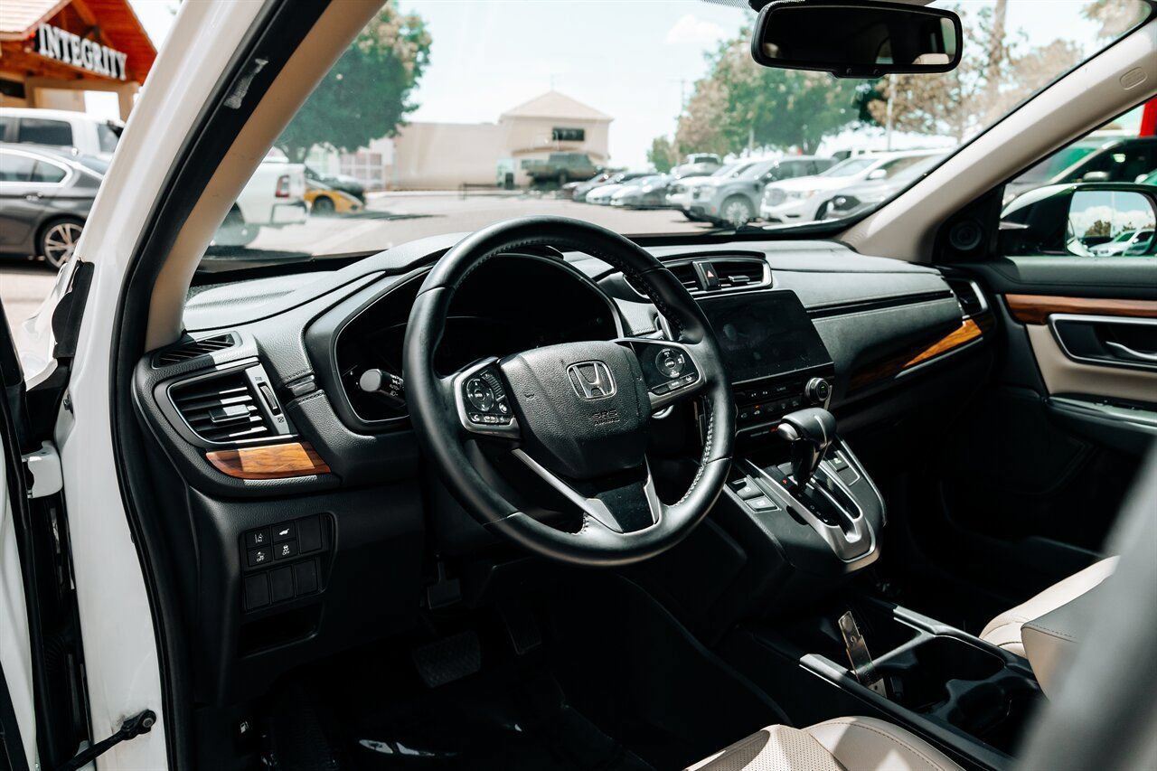 Used 2017 Honda CR-V Touring image 17