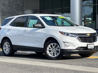 Used 2021 Chevrolet Equinox LS w/ LS Convenience Package