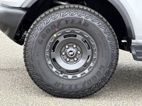 New 2025 Ford Bronco Outer Banks w/ Sasquatch Package image 31