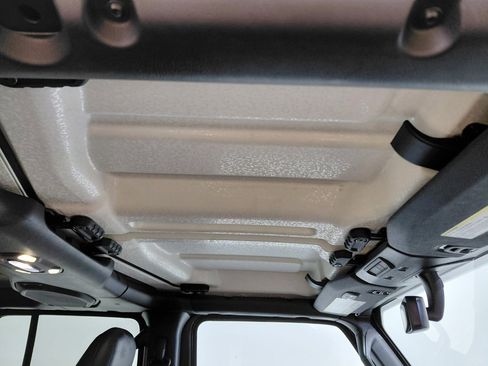 Certified 2019 Jeep Wrangler Unlimited Sahara image 21