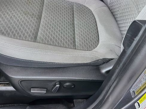 Used 2022 Ford Escape SE w/ Convenience Package FWD image 22