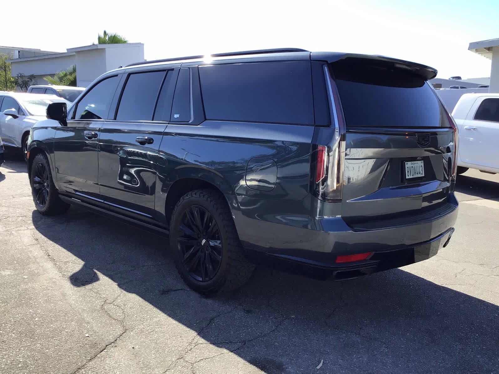 Used 2021 Cadillac Escalade ESV Sport Platinum AWD/4WD image 7