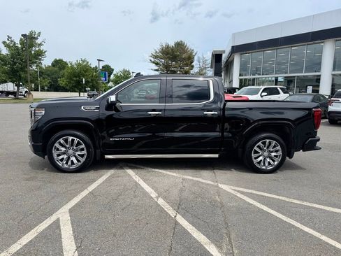 Used 2024 GMC Sierra 1500 Denali AWD/4WD image 2