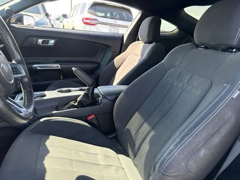 Used 2021 Ford Mustang Coupe w/ Black Accent Package RWD image 12