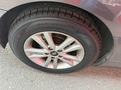 Used 2017 Hyundai Sonata SE image 10