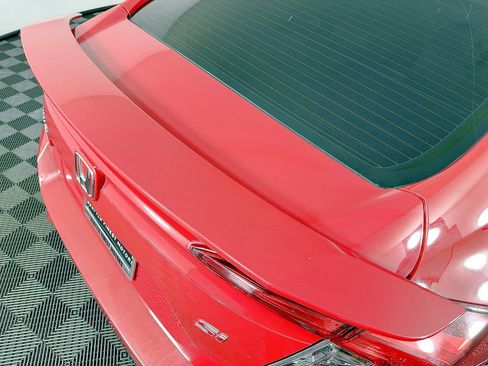 Used 2018 Honda Civic Si image 10