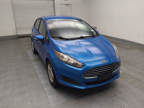 Used 2016 Ford Fiesta SE w/ Cold Weather Package FWD image 13