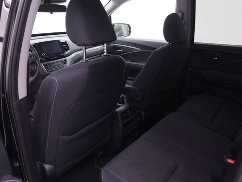 Used 2023 Honda Ridgeline Sport image 9