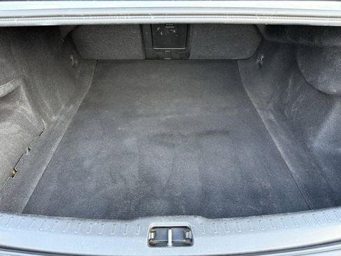 Used 2018 Volvo S90 T5 Momentum image 12