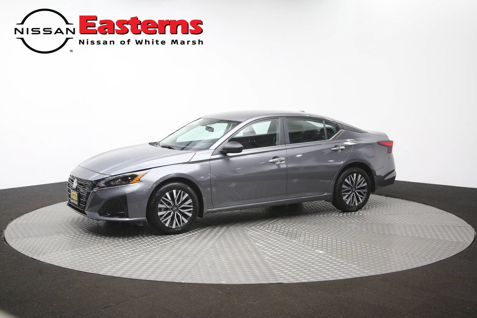 Used 2024 Nissan Altima 2.5 SV AWD/4WD image 58