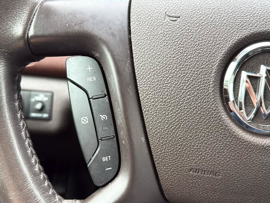 Used 2014 Buick Enclave Leather FWD image 40
