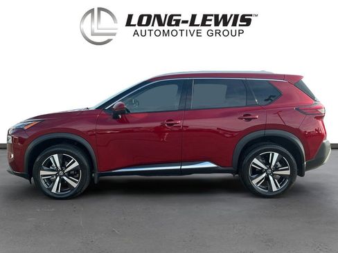 Used 2021 Nissan Rogue SL w/ Premium Package FWD image 2