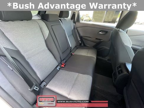 Used 2022 Nissan Rogue SV image 26