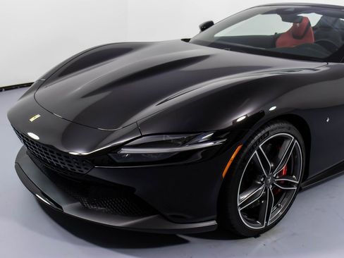 Certified 2024 Ferrari Roma Spider image 30