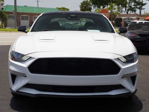 Used 2022 Ford Mustang Coupe w/ Black Accent Package RWD image 20