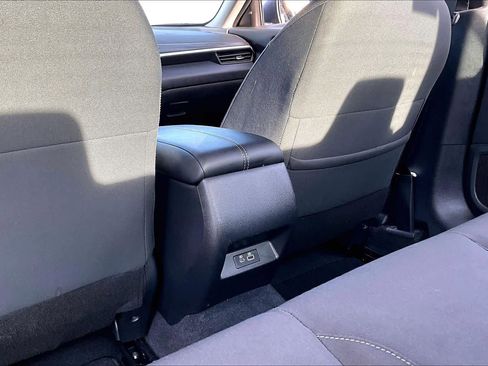 Used 2025 Nissan Altima 2.5 SV image 33