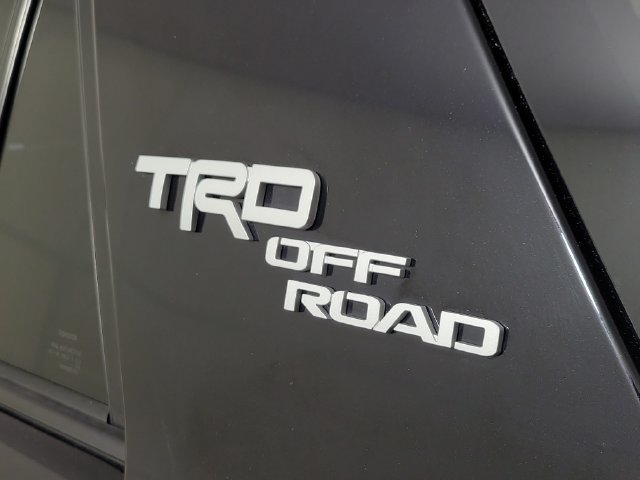 Used 2023 Toyota 4Runner TRD Off-Road Premium w/ Moonroof Package AWD/4WD image 9