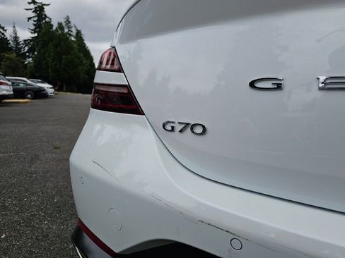 Used 2026 Genesis G70 2.5T Prestige AWD/4WD image 14