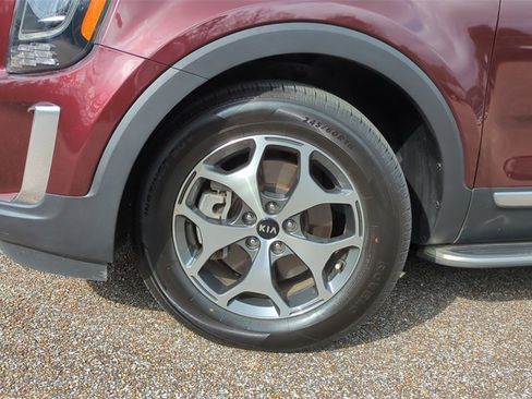 Used 2020 Kia Telluride S w/ S 8 Passenger Seating Package image 9