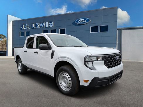 New 2025 Ford Maverick XL w/ Equipment Group 102A image 1