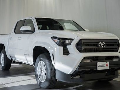 New 2026 Toyota Tacoma SR5