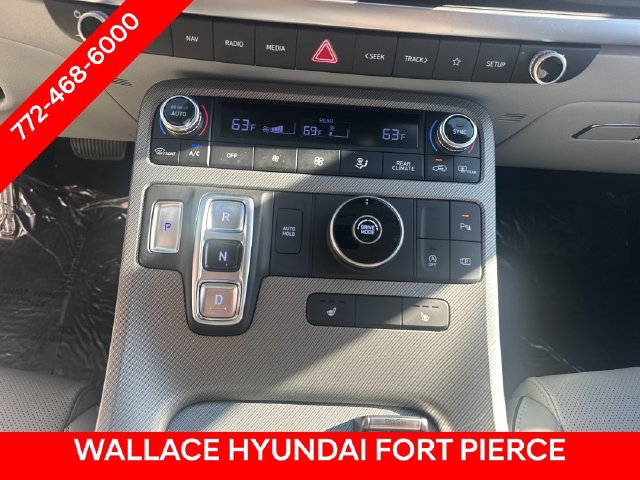 Used 2025 Hyundai Palisade SEL FWD image 23