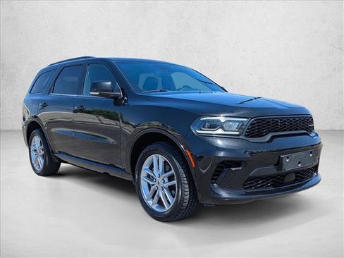 Used 2024 Dodge Durango GT AWD/4WD image 3