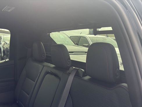 Used 2025 Chevrolet Silverado EV RST AWD/4WD image 35