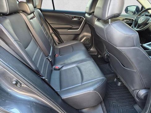 Used 2023 Toyota RAV4 XLE Premium FWD image 18