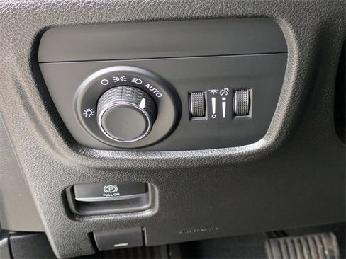 Certified 2024 Jeep Grand Cherokee Laredo X w/ Luxury Tech Group I image 14