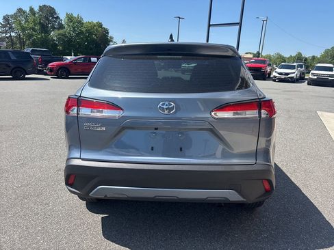 Used 2024 Toyota Corolla Cross L FWD image 7