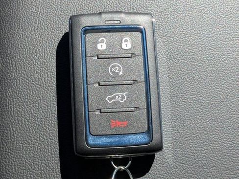 New 2026 Jeep Grand Cherokee Altitude RWD image 32