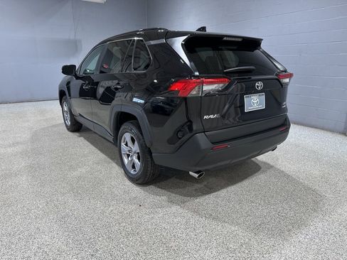 Certified 2025 Toyota RAV4 XLE w/ Convenience Package AWD/4WD image 6