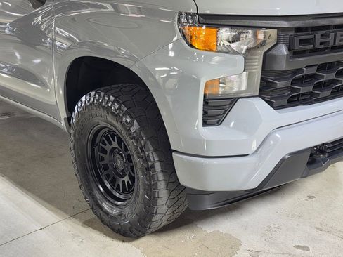 Used 2024 Chevrolet Silverado 1500 Custom RWD image 10